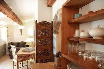 Les Oliviers 维琪奥港