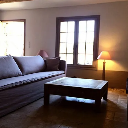 Les Oliviers Apartment *